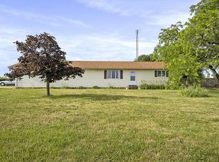 17374 W Route 17, Reddick, IL 60961