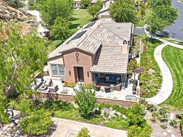 27992 Green House Ct, Santa Clarita, CA 91354