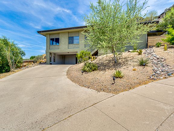 2nd image of 1322 E Echo Ln