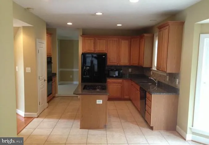 3650 Thomasson Crossing Dr — Photo 2