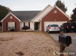 5822 Sycamore Ridge Dr, Sugar Hill, GA 30518