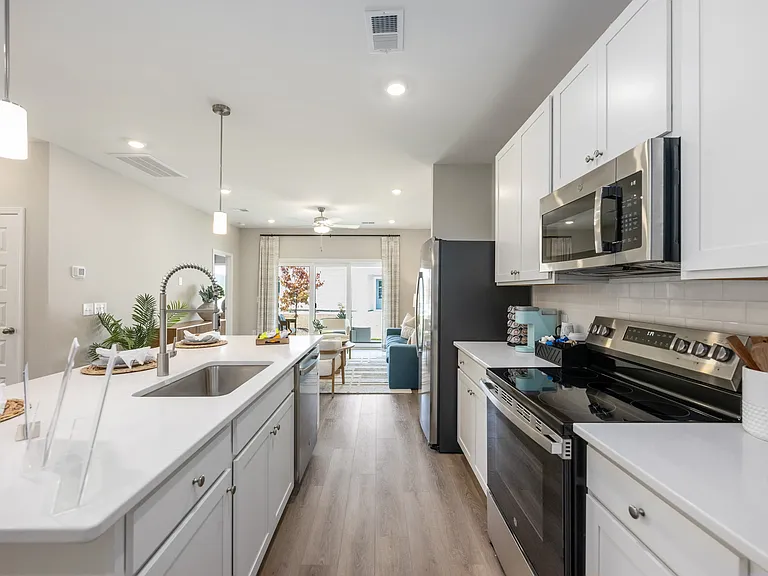 Clear Lake Reserve Townhomes — Photo 49