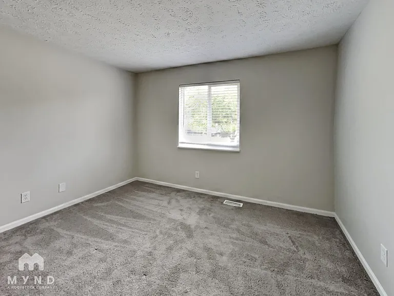 8212 Autumn Mill Ln — Photo 14
