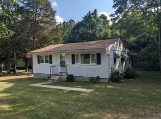 1961 Climax Rd, Chatham, VA 24531