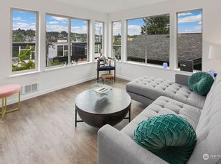 29 Etruria St APT 401, Seattle, WA