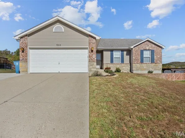 905 Winston Ct, Hillsboro, MO 63050