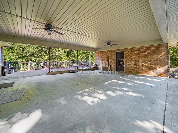 3rd image of 16301 Capps Rd
