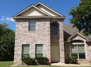 1627 Park Pl, College Station, TX 77840