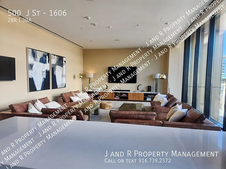 500 J St #1606 — Photo 32