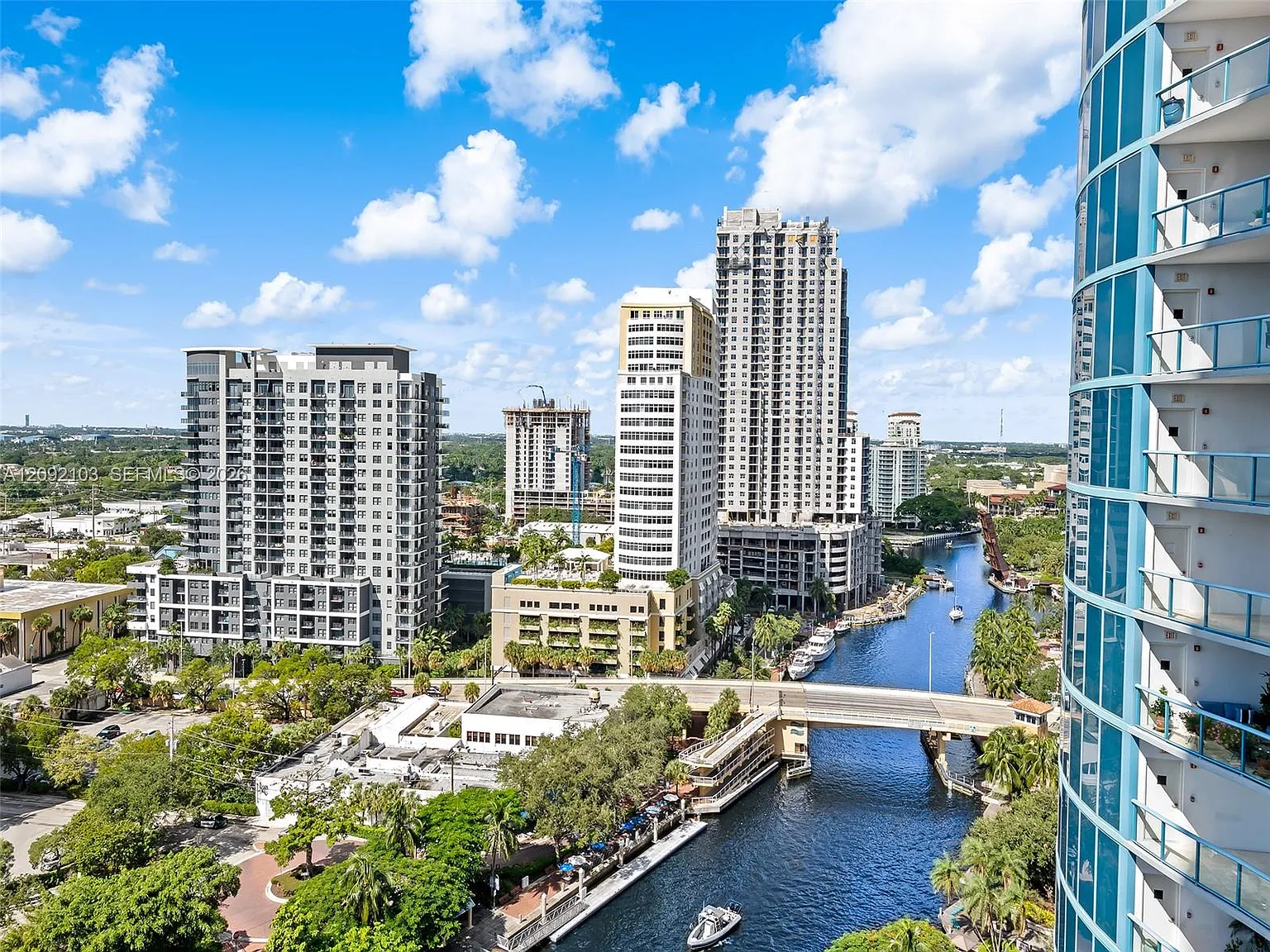 333 Las Olas Way — Photo 2