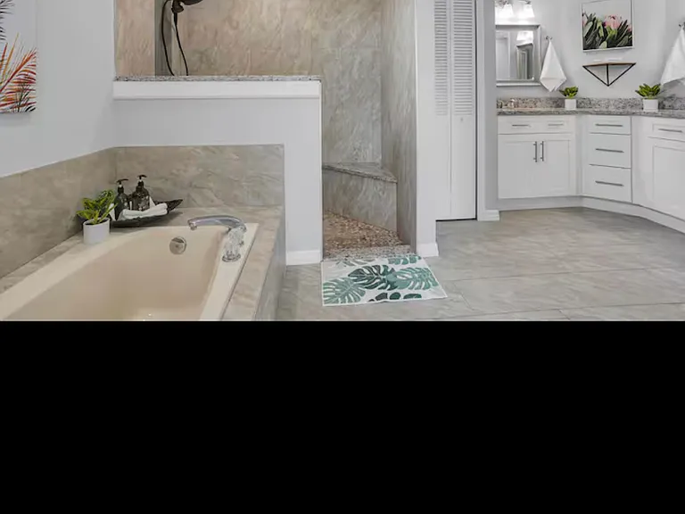 127 Burroughs Dr — Photo 18