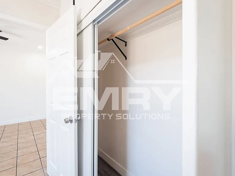 428 N Poplar Ave — Photo 21