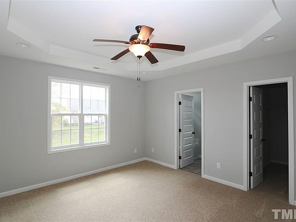 4th image of 211 Carissa Dr