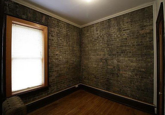 5th image of 1238 E Brady St APT 4