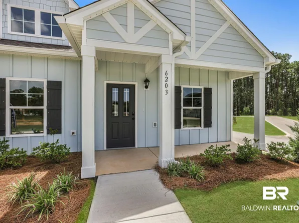6243 Carpenter Ln, Gulf Shores, AL 36542