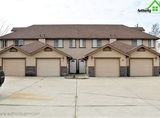 613 Marijean Way APT A, Redding, CA 96003