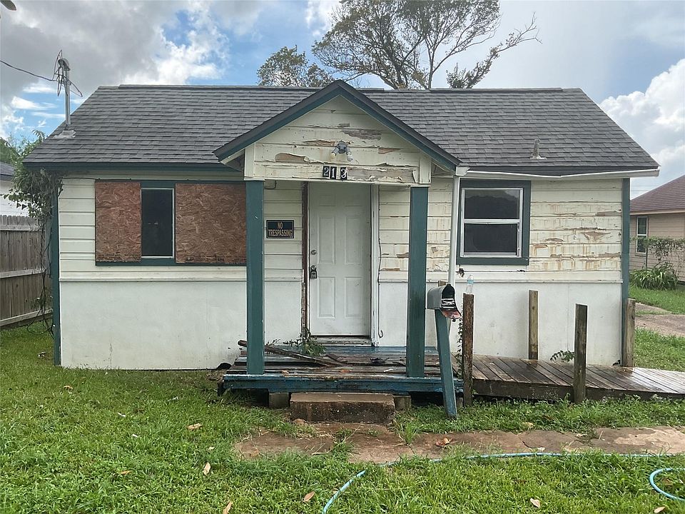 1st image of 213 E Bernard St