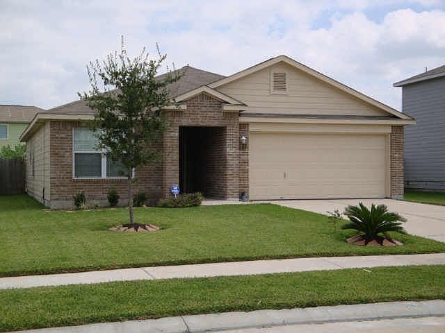 1st image of 2610 Tarpon Dr
