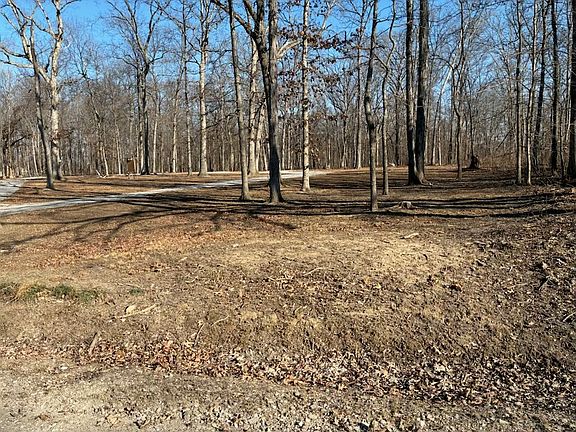 5th image of 22204 N Miller Lake Ln