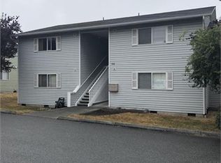 50 N Oak Harbor St APT 101, Oak Harbor, WA 98277