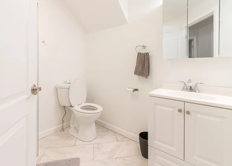 1057 Saratoga St #3 — Photo 3