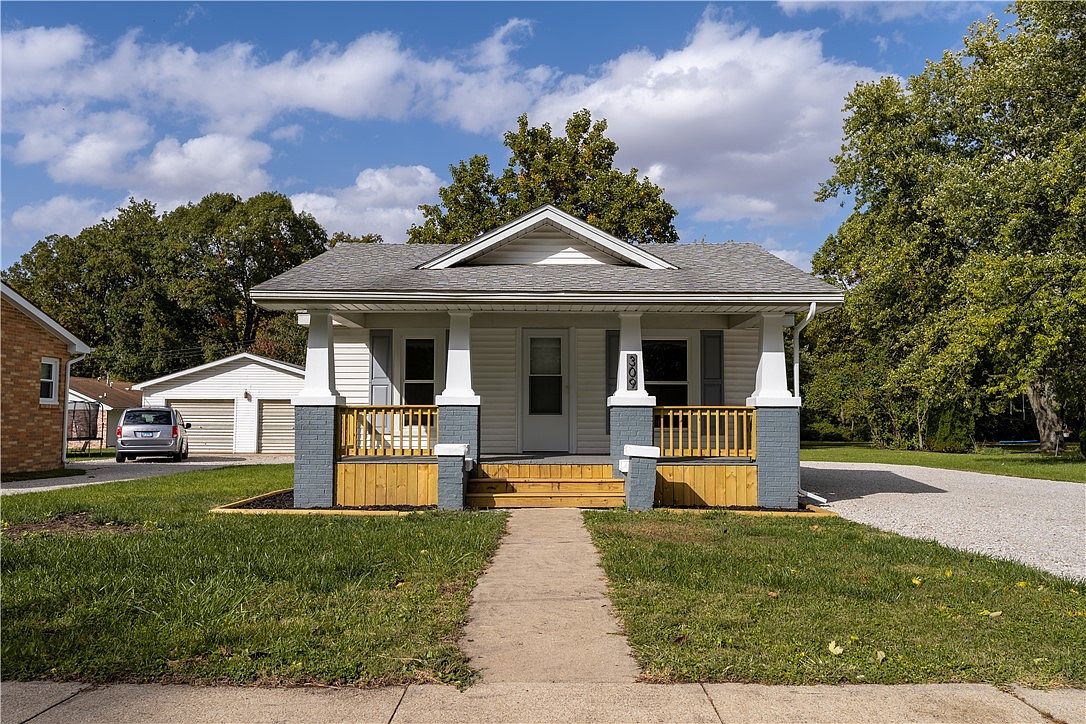 309 E Seiberling St, Blue Mound, IL 62513 Zillow