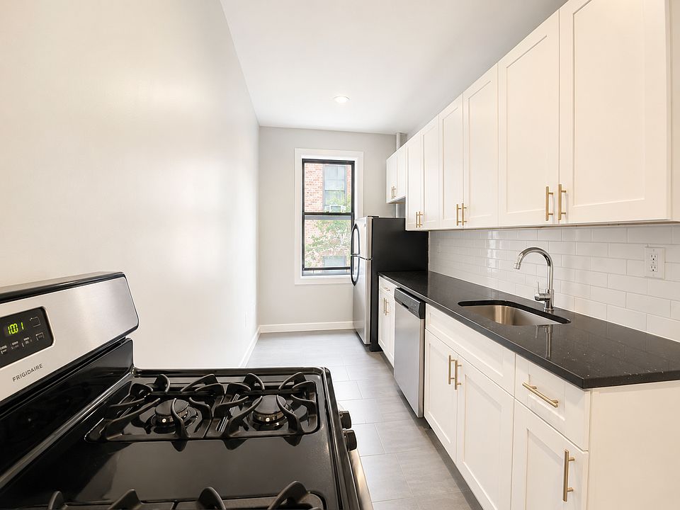 1st image of 70 Post Ave APT 5E