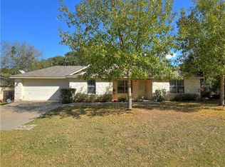 2 Rhapsody Ln, Wimberley, TX 78676