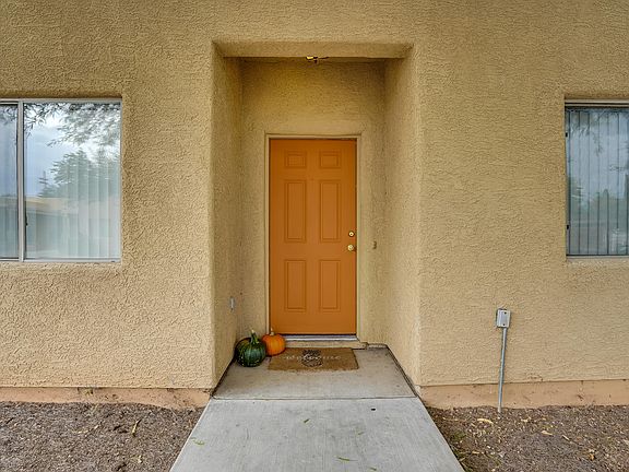 4th image of 8514 E Seabury Ct