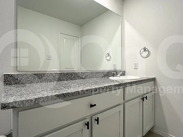 303 Ashbrook Way — Photo 16
