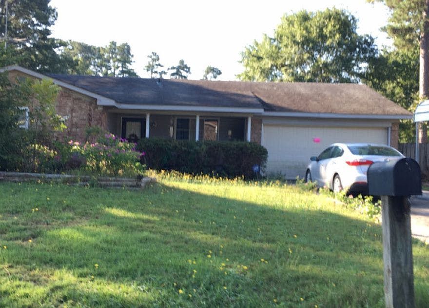1st image of 4428 Branchwood Dr