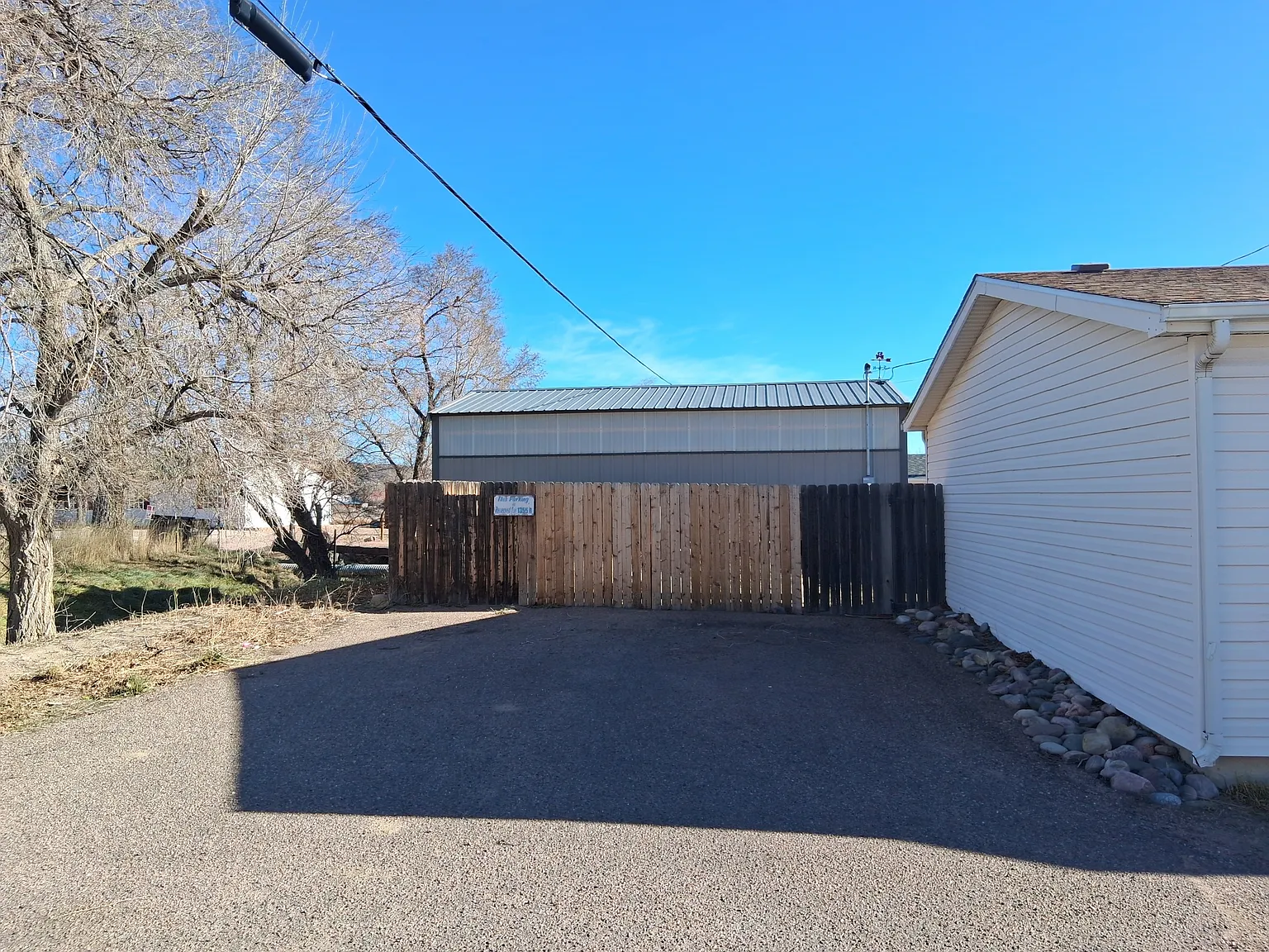 1355 Harding Avenue - B — Photo 2