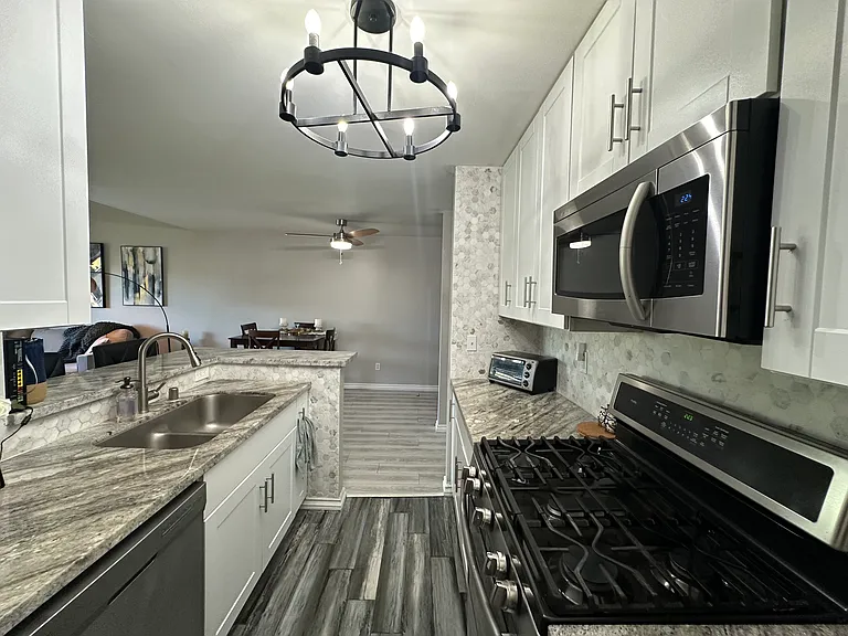 1605 Hotel Cir S #B313 — Photo 6