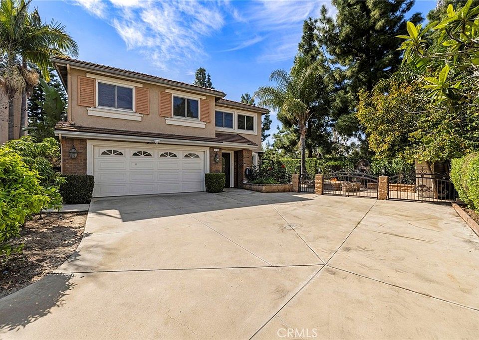 1st image of 74 Linhaven