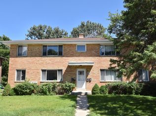 W166N9108 Grand Ave, Menomonee Falls, WI 53051