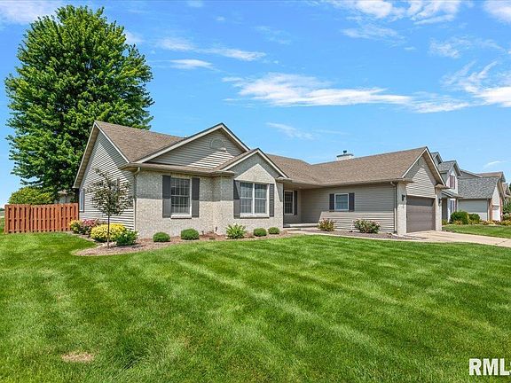 2nd image of 2725 Wordsworth Dr