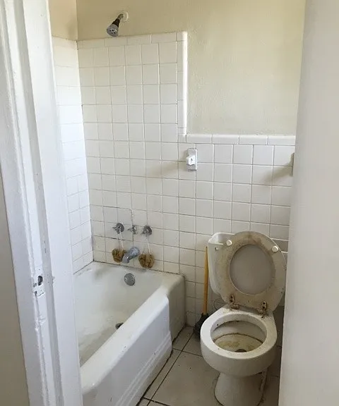 714 NW 2nd Ave — Photo 15