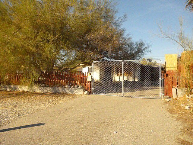 1st image of 66052 6th St