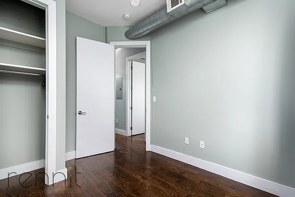 Rented by Rennit Inc. | media 4
