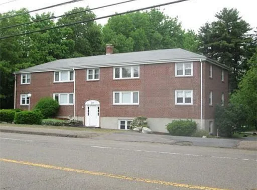 239 Main St — Photo 1