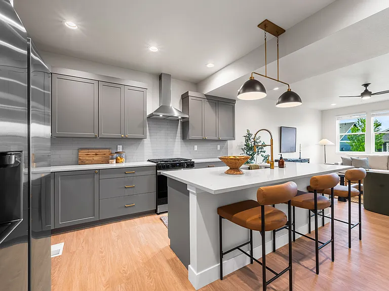 648 Greenspire Dr #V-6 — Photo 7