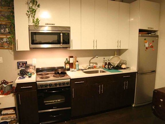 4th image of 962 Myrtle Ave #1RR