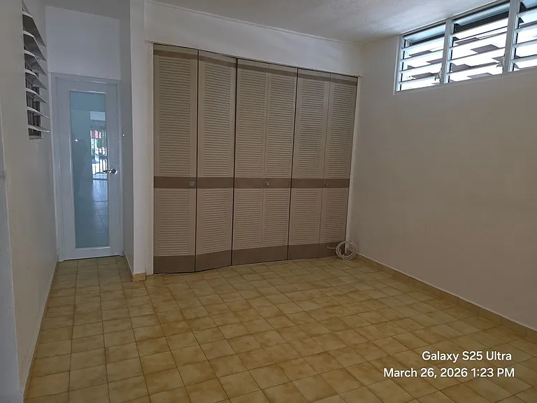 Esteban Ortiz Urb. Santiago Iglesias #1350 — Photo 9