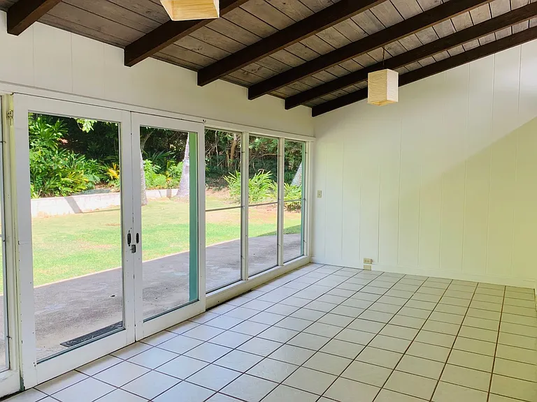 340 Lanipo Dr — Photo 9