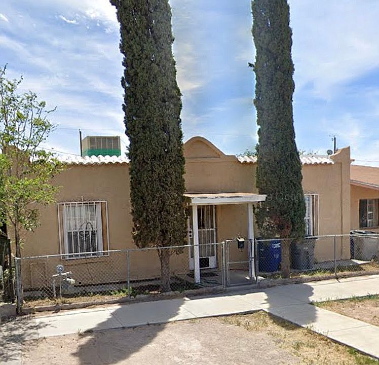 1st image of 3120 E San Antonio Ave