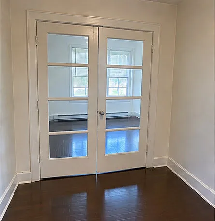 1 bed, 900 sqft, $1,350 — Photo 3