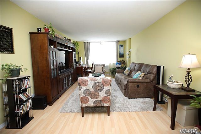 1st image of 11818 Union Tpke APT 4F