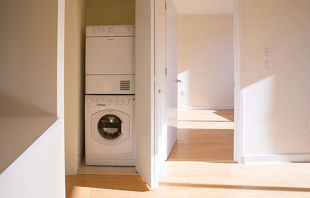 Rented by Kahen Properties | media 11