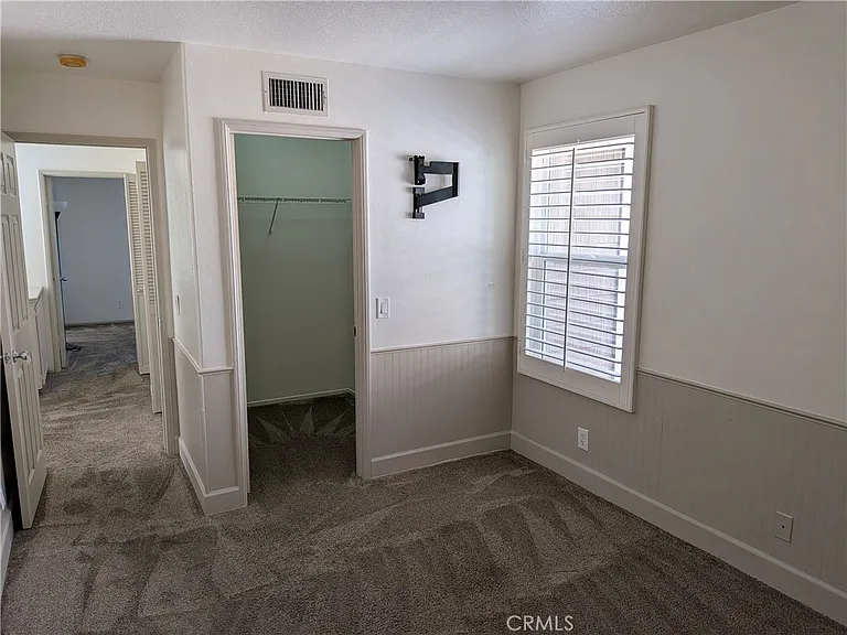 27 Picket Ln — Photo 15
