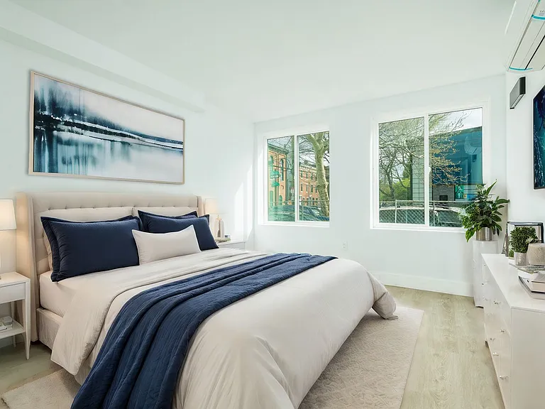 Artist's View 734 S 17th St — Photo 29